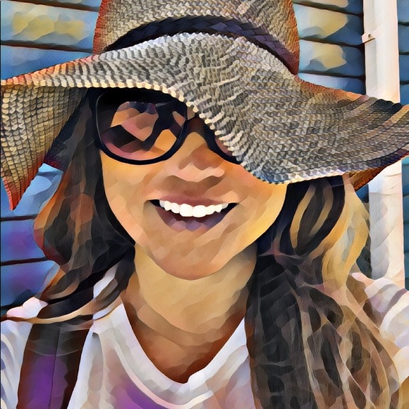 Meet your Posher, Dalai - Picture 2 of 4